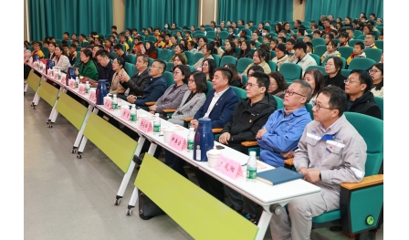 黨建簽約筑橋梁 靈芝科普育新苗——安惠董事長陳惠走進竹行小學